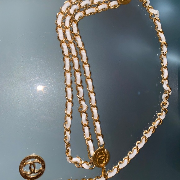 CHANEL CC Logo Charm Chain Belt Leather Gold White with box SMALL - Picture 3 of 10